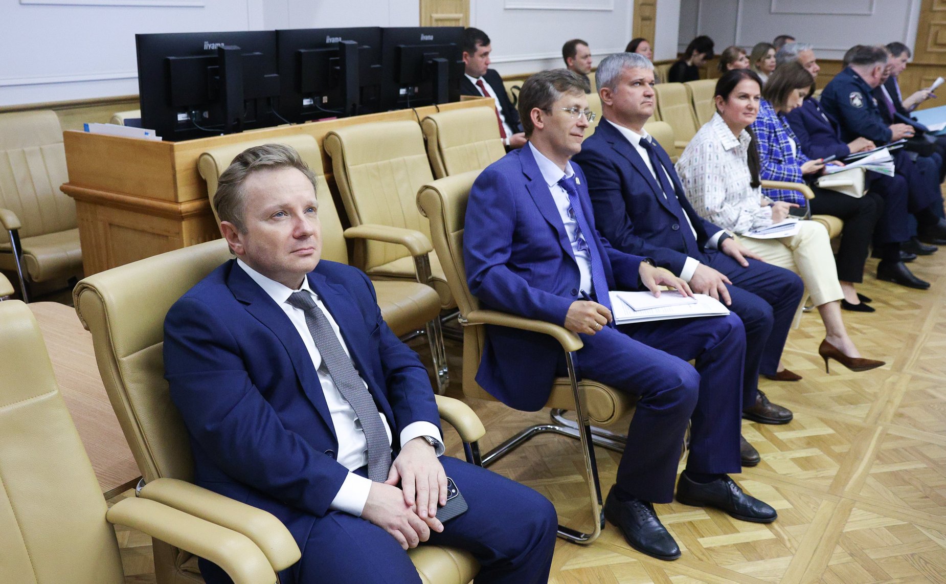 В. Городецкий: Сенаторы поддержали предложения Саратовской области по развитию коммунальной инфраструктуры региона В. Городецкий: Сенаторы поддержали предложения Саратовской области по развитию коммунальной инфраструктуры региона