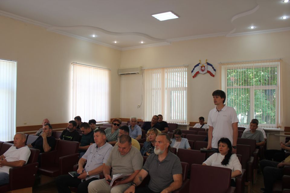 Вопрос работы пляжей рассмотрели в Администрации города Феодосии Вопрос работы пляжей рассмотрели в Администрации города Феодосии