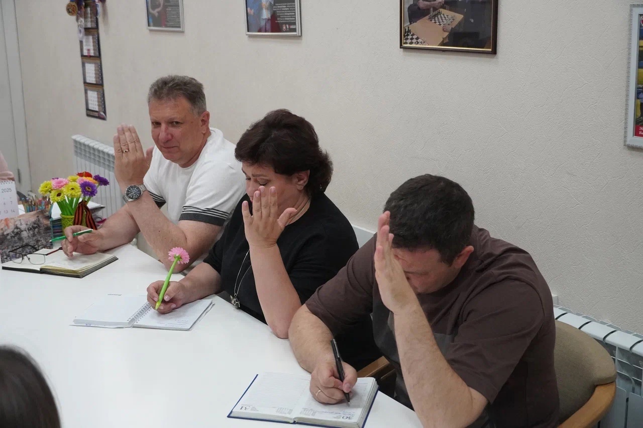 В Министерстве спорта Республики Крым состоялось заседание о составе обновлённого Общественного совета В Министерстве спорта Республики Крым состоялось заседание о составе обновлённого Общественного совета