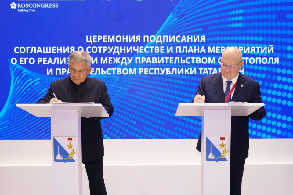 Михаил Развожаев: Работаю на Петербургском экономическом форуме Михаил Развожаев: Работаю на Петербургском экономическом форуме