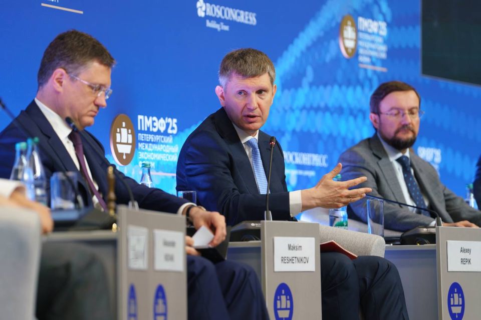 Михаил Развожаев: Сегодня на Петербургском международном экономическом форуме были объявлены результаты Национального рейтинга инвестклимата АСИ Михаил Развожаев: Сегодня на Петербургском международном экономическом форуме были объявлены результаты Национального рейтинга инвестклимата АСИ