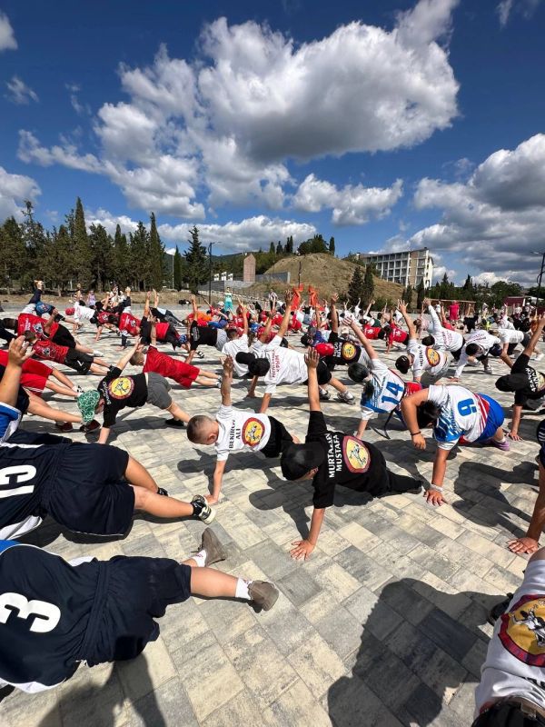 Ольга Торубарова: Доброе спортивное утро, Судак! Ольга Торубарова: Доброе спортивное утро, Судак!
