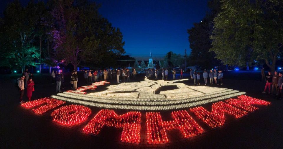 Михаил Развожаев: Этой ночью севастопольцы традиционно присоединились к Всероссийским акциям «Свеча памяти» и «Огненные картины войны» Михаил Развожаев: Этой ночью севастопольцы традиционно присоединились к Всероссийским акциям «Свеча памяти» и «Огненные картины войны»