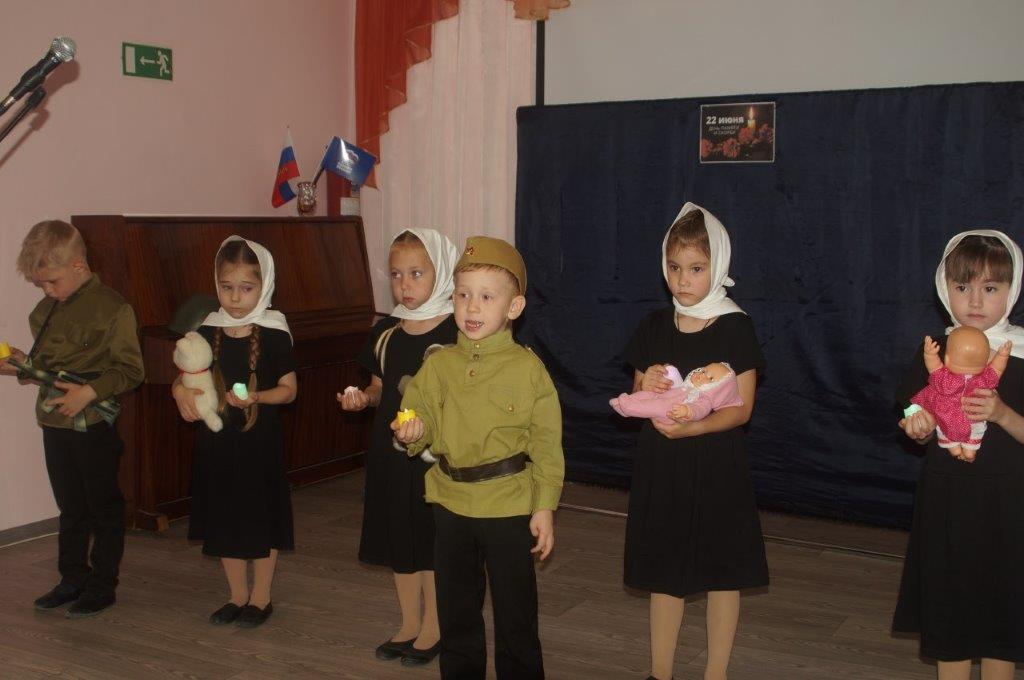 Подведомственные Минтруду РК учреждения социального обслуживания провели мероприятия, посвященные Дню памяти и скорби - дню начала Великой Отечественной войны Подведомственные Минтруду РК учреждения социального обслуживания провели мероприятия, посвященные Дню памяти и скорби - дню начала Великой Отечественной войны