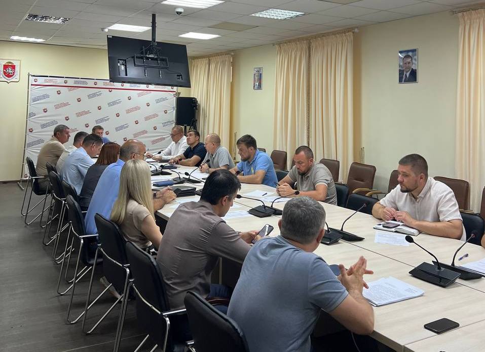 В ГКУ РК «Инвестстрой» состоялось еженедельное совещание о ходе строительства объектов в Республике Крым В ГКУ РК «Инвестстрой» состоялось еженедельное совещание о ходе строительства объектов в Республике Крым