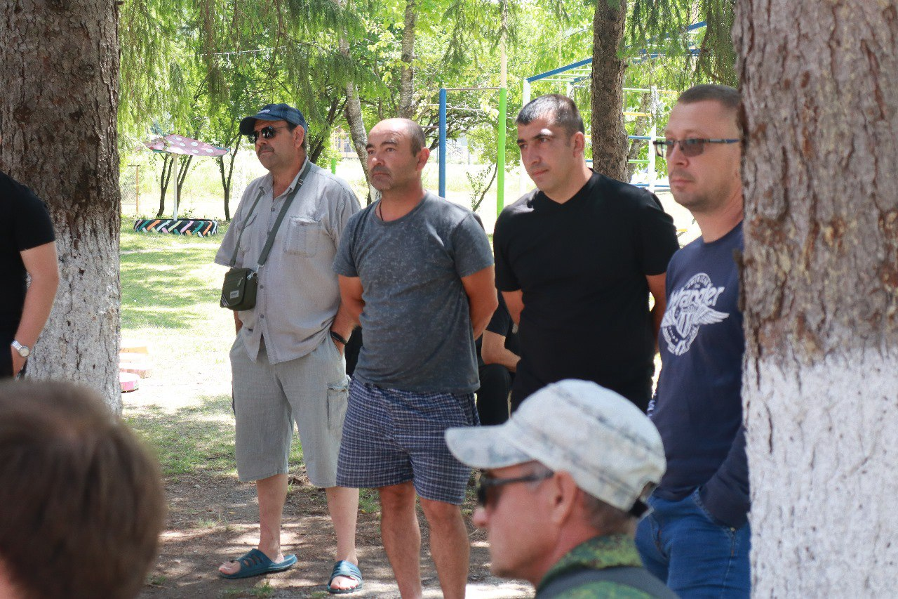 В селе Межгорье обсудили вопросы водоснабжения, состояния дорог и безопасности В селе Межгорье обсудили вопросы водоснабжения, состояния дорог и безопасности