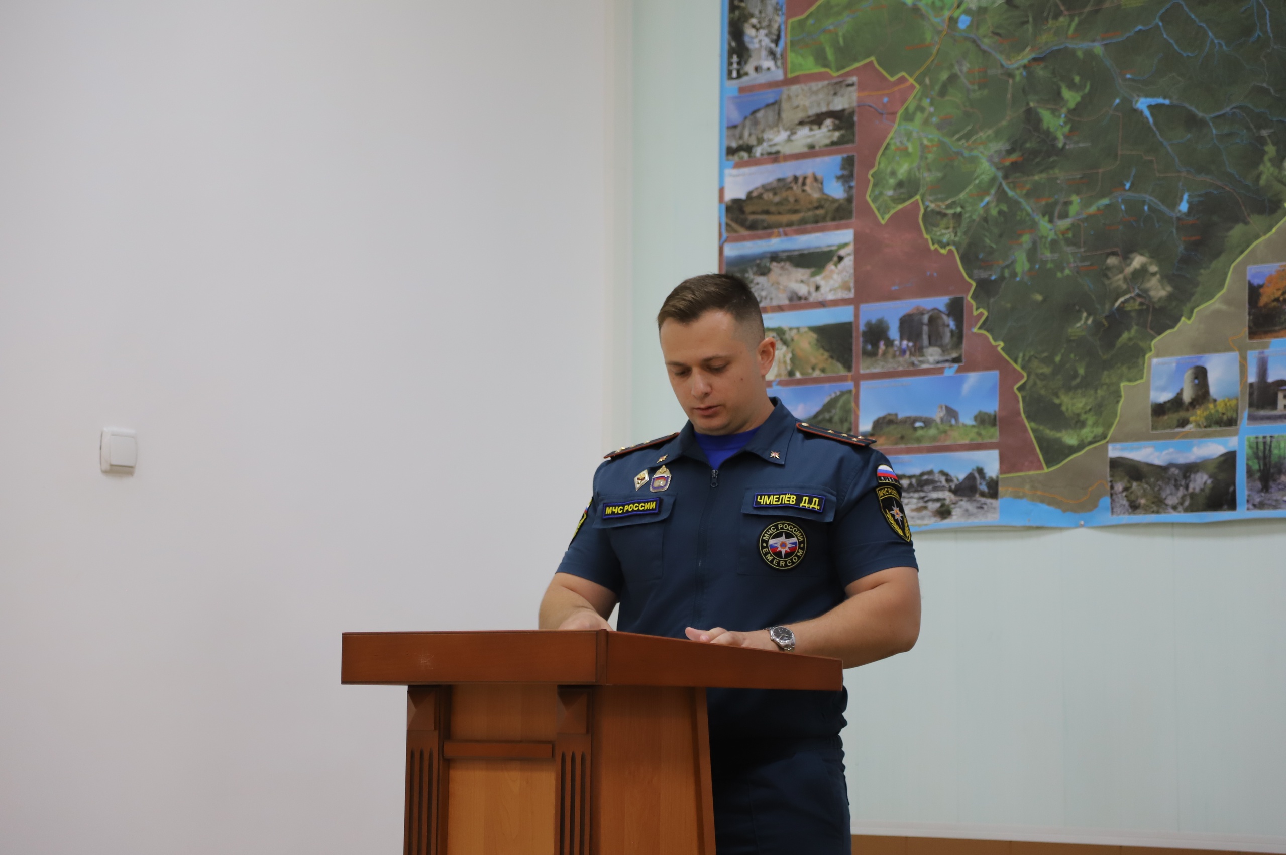 Усиление противопожарных мер и вопросы ответственности граждан за нарушения правил благоустройства, обсуждались сегодня на аппаратном совещании Усиление противопожарных мер и вопросы ответственности граждан за нарушения правил благоустройства, обсуждались сегодня на аппаратном совещании