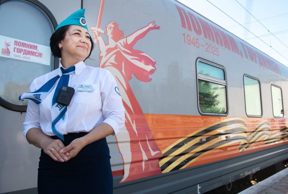 Михаил Развожаев: Севастопольцы теперь могут путешествовать на «подводной лодке» Михаил Развожаев: Севастопольцы теперь могут путешествовать на «подводной лодке»