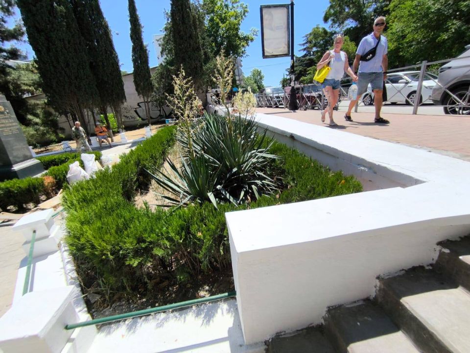 ������ �������: ������ ������� � ����������� ����� ������, � ������ ��������� �������� �.�. ������ ����� ��� ���������� �� �������� ��� ����� ����������, � � �������, ��� ��� ����� ��� ������� �� ���