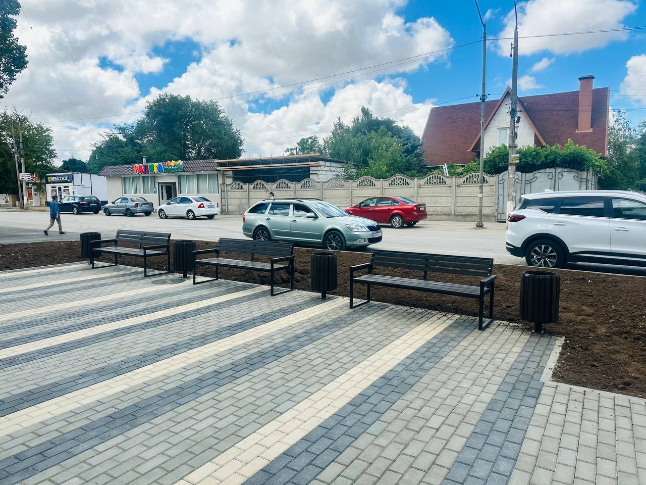 В Ленинском районе завершены работы по благоустройству общественных пространств В Ленинском районе завершены работы по благоустройству общественных пространств