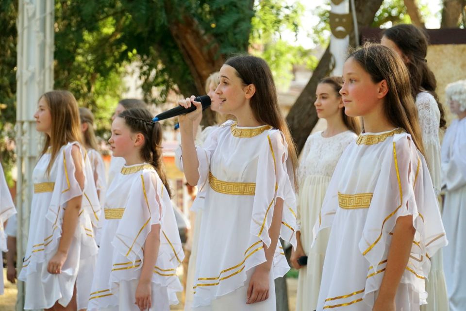 В Евпатории отметили День семьи, любви и верности