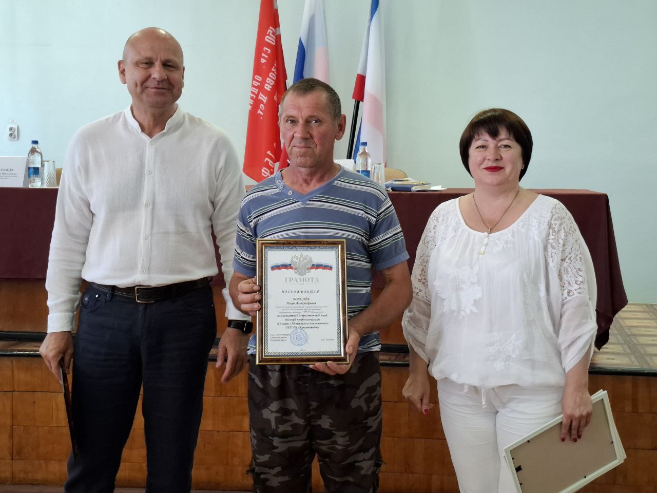 Александр Харламов провел аппаратное совещание по социально значимым вопросам Советского района Александр Харламов провел аппаратное совещание по социально значимым вопросам Советского района