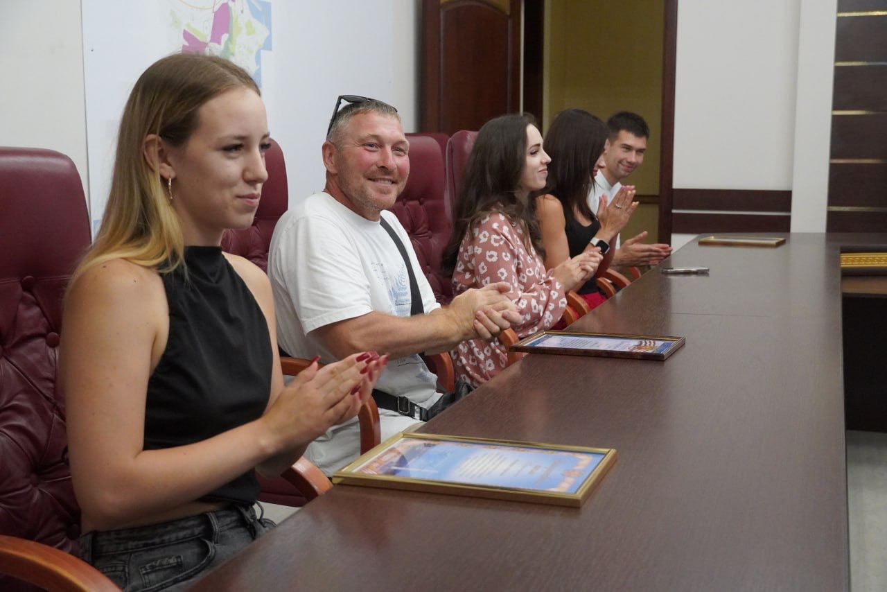 В администрации Керчи подвели итоги гастрономического фестиваля «Дары моря», который прошел в городе 28 июня В администрации Керчи подвели итоги гастрономического фестиваля «Дары моря», который прошел в городе 28 июня