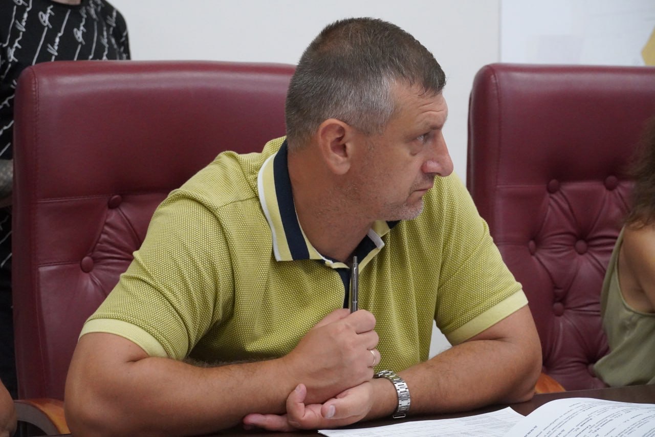 Глава администрации Олег Каторгин провел аппаратное совещание с заместителями и руководителями структурных подразделений Глава администрации Олег Каторгин провел аппаратное совещание с заместителями и руководителями структурных подразделений