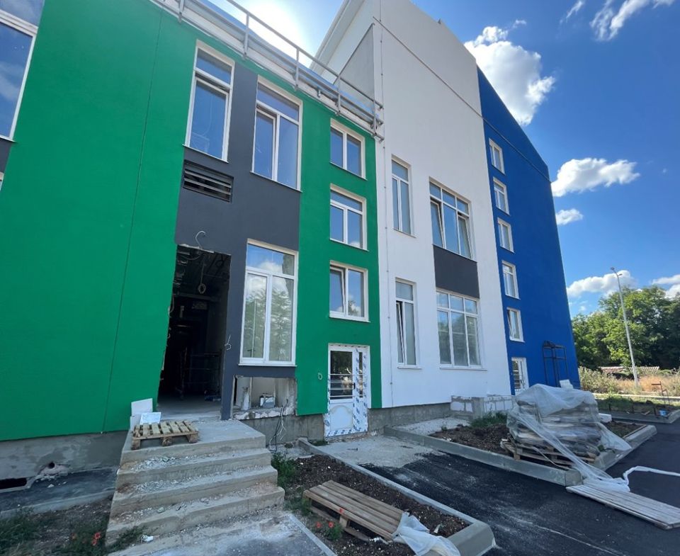 В селе Укромное Симферопольского района продолжается строительство школы на 600 мест В селе Укромное Симферопольского района продолжается строительство школы на 600 мест