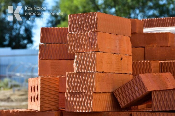 Число строящихся по счетам эскроу частных домов превысило 16 тысяч, - Хуснуллин