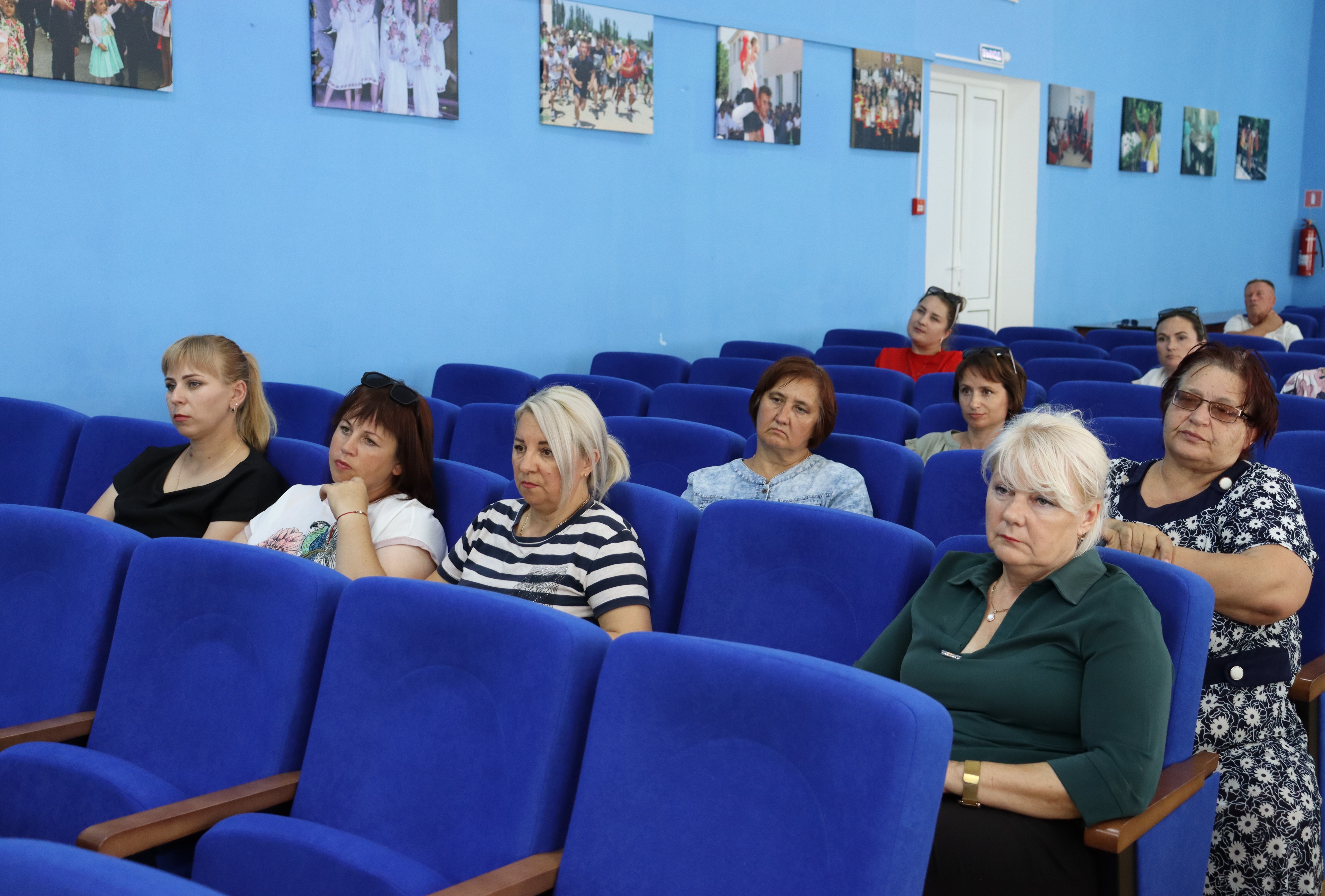 Состоялась встреча по вопросам подготовки к осенне-зимнему периоду и платы за ЖКУ в Джанкойском районе Состоялась встреча по вопросам подготовки к осенне-зимнему периоду и платы за ЖКУ в Джанкойском районе