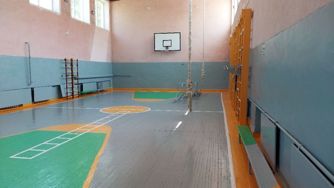 Подготовка школ Сакского района к новому учебному году Подготовка школ Сакского района к новому учебному году