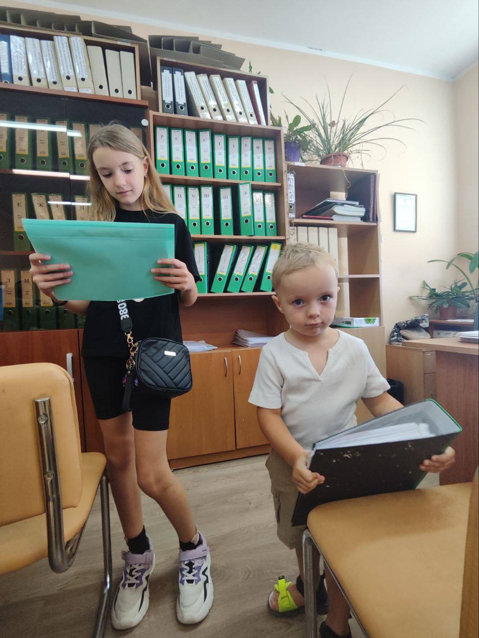 В Минприроды Крыма прошла акция «На работу с семьей» в рамках социального направления «Доброслужащий» В Минприроды Крыма прошла акция «На работу с семьей» в рамках социального направления «Доброслужащий»