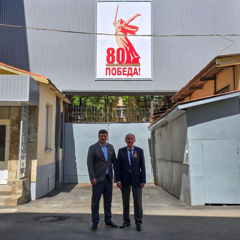  :            ,         !