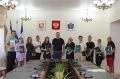 В Симферополе дети-сироты получили ключи от новых квартир