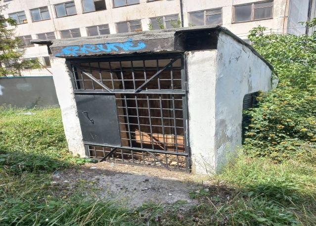 Минимущество Крыма информирует о приеме заявок на участие в торгах по приватизации имущества, составляющего казну Республики Крым Минимущество Крыма информирует о приеме заявок на участие в торгах по приватизации имущества, составляющего казну Республики Крым