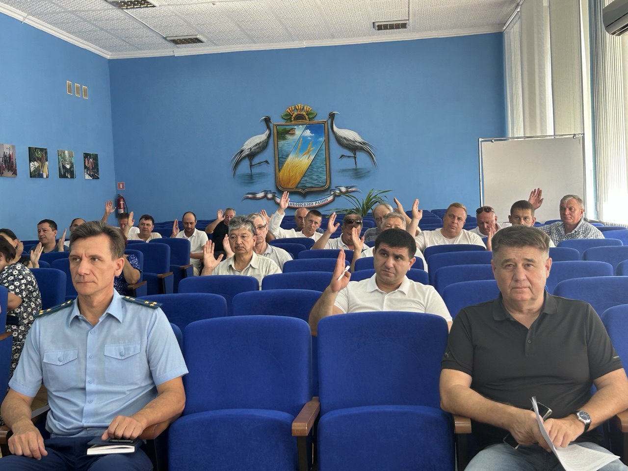 Состоялось заседание 18 сессии Джанкойского районного совета 3 созыва Состоялось заседание 18 сессии Джанкойского районного совета 3 созыва