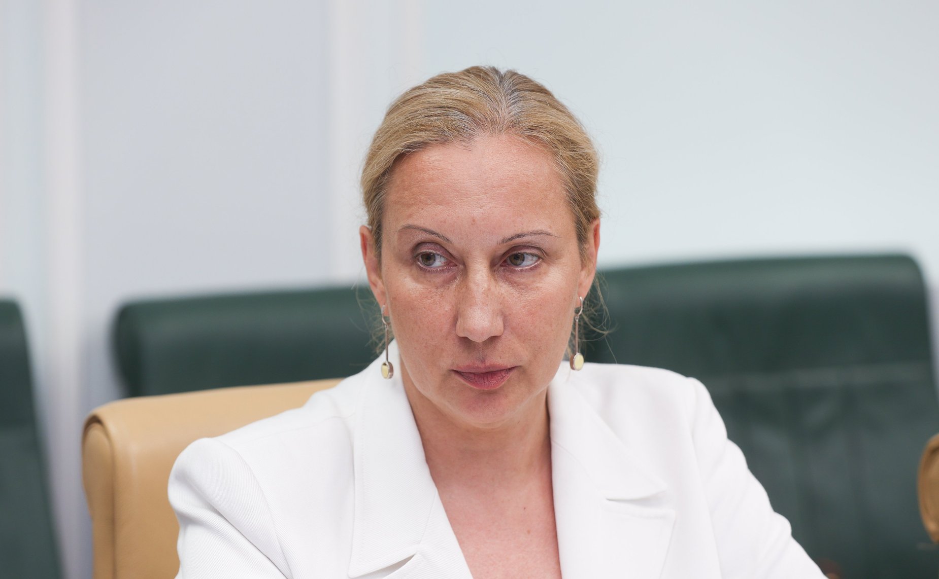 Е. Перминова: Сенаторы продолжат контролировать строительство объектов здравоохранения в регионах Е. Перминова: Сенаторы продолжат контролировать строительство объектов здравоохранения в регионах