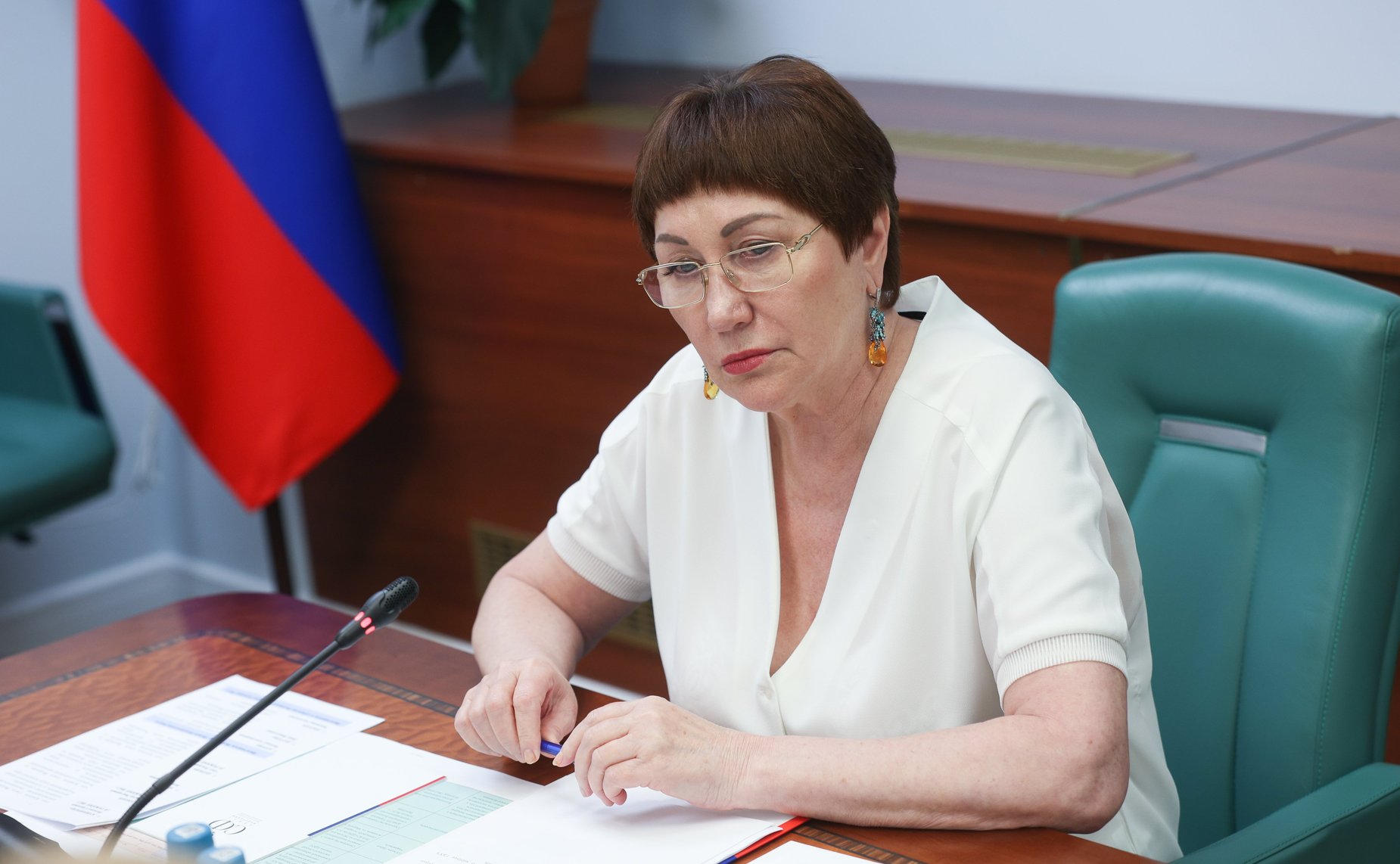Е. Перминова: Сенаторы продолжат контролировать строительство объектов здравоохранения в регионах Е. Перминова: Сенаторы продолжат контролировать строительство объектов здравоохранения в регионах