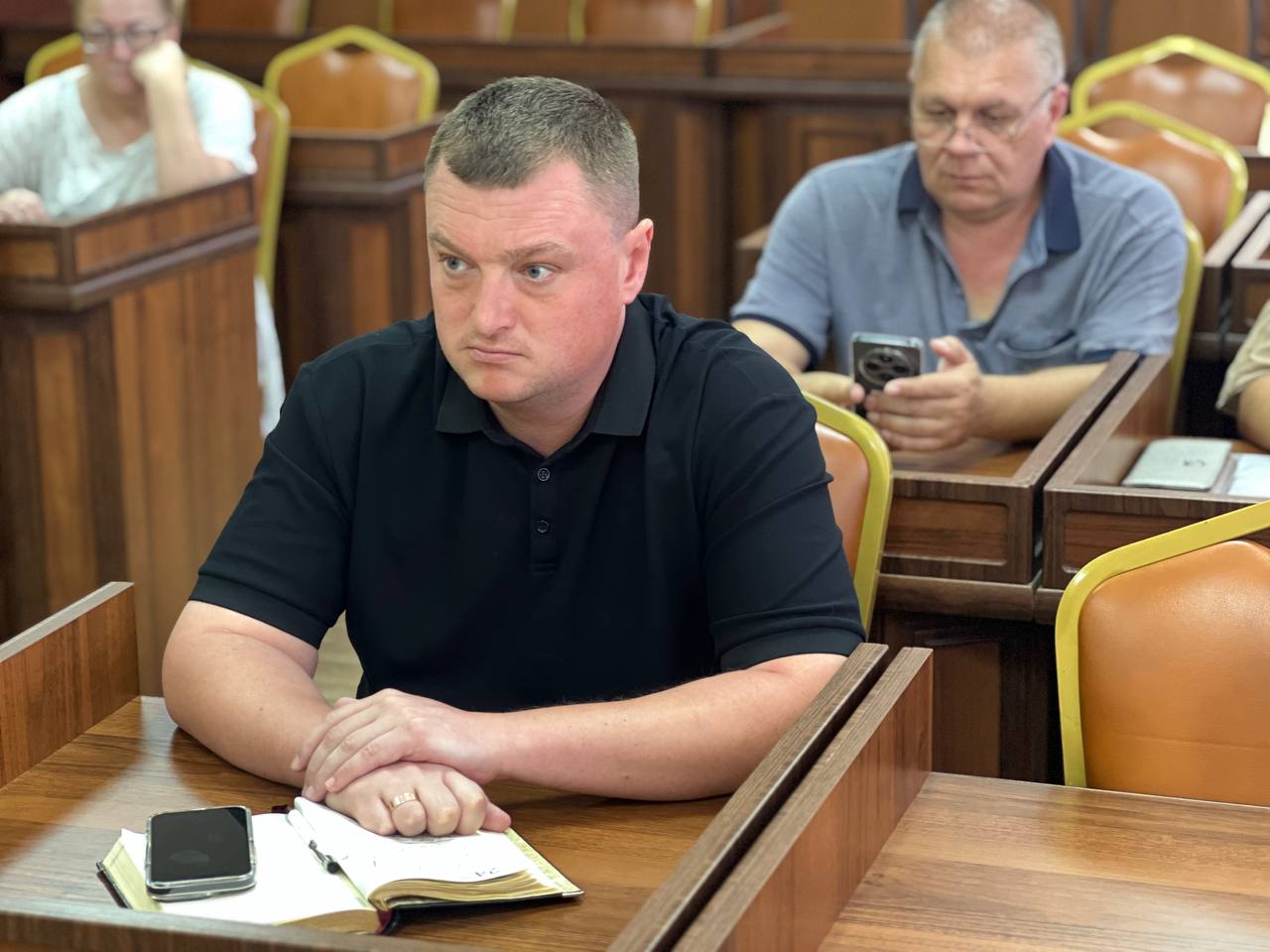 Игорь Ивин провел традиционную рабочую встречу с активом председателей МКД и ресурсоснабжающими предприятиями Игорь Ивин провел традиционную рабочую встречу с активом председателей МКД и ресурсоснабжающими предприятиями
