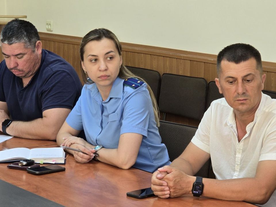 В Бахчисарайском районе состоялось заседание рабочей группы Межведомственной комиссии Республики Крым по противодействию нелегальной занятости В Бахчисарайском районе состоялось заседание рабочей группы Межведомственной комиссии Республики Крым по противодействию нелегальной занятости