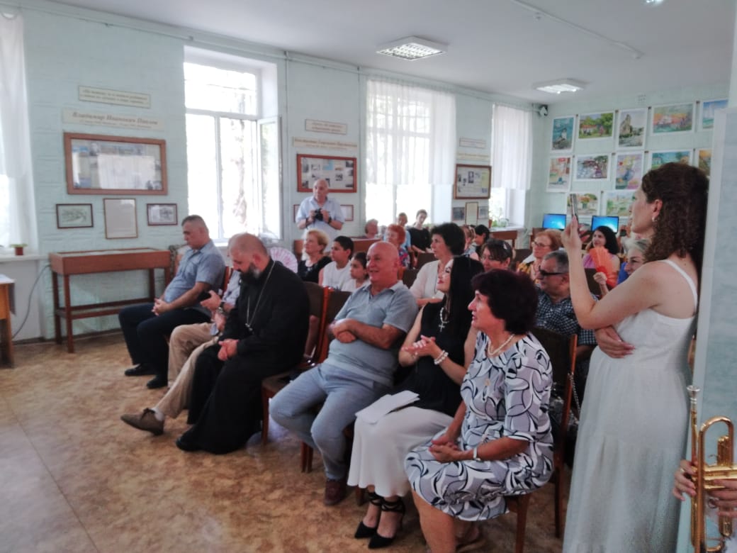 В Феодосии отметили 100-летие поэта, писателя, ветерана-фронтовика Георгия Меликова В Феодосии отметили 100-летие поэта, писателя, ветерана-фронтовика Георгия Меликова