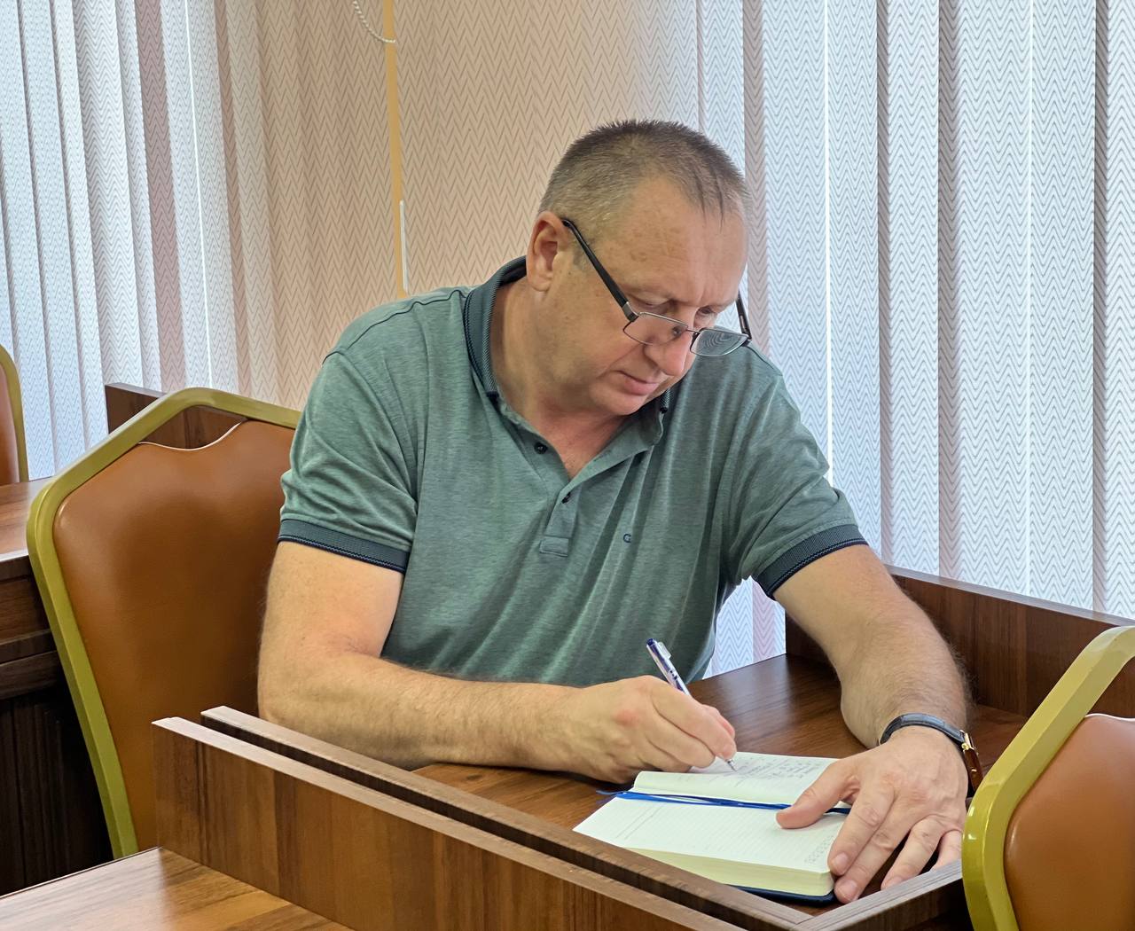 Игорь Ивин провел традиционную рабочую встречу с активом председателей МКД и ресурсоснабжающими предприятиями Игорь Ивин провел традиционную рабочую встречу с активом председателей МКД и ресурсоснабжающими предприятиями
