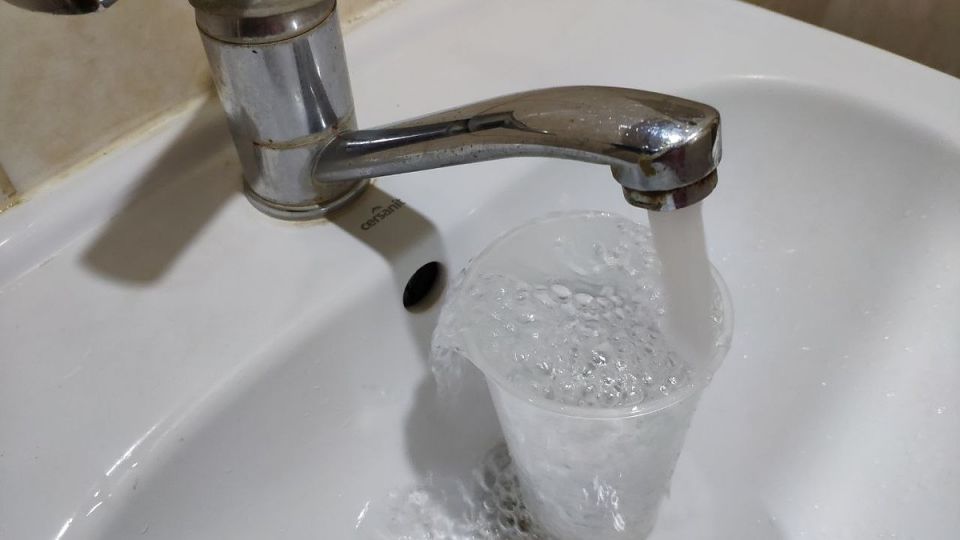  :     