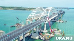 Более 1,5 тысячи машин встали на Крымском мосту: что известно о пробке и почему появляются огромные автозаторы Более 1,5 тысячи машин встали на Крымском мосту: что известно о пробке и почему появляются огромные автозаторы