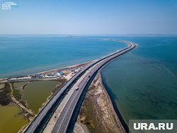 Более 1,5 тысячи машин встали на Крымском мосту: что известно о пробке и почему появляются огромные автозаторы Более 1,5 тысячи машин встали на Крымском мосту: что известно о пробке и почему появляются огромные автозаторы
