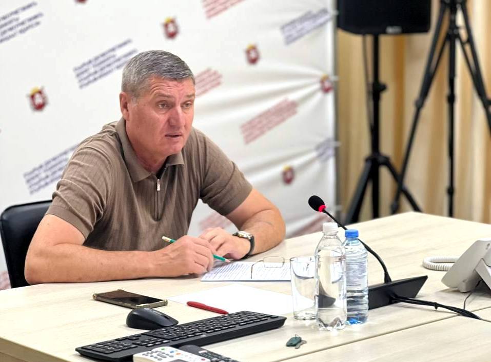 В ГКУ РК «Инвестстрой» состоялось еженедельное совещание о ходе строительства объектов в Республике Крым В ГКУ РК «Инвестстрой» состоялось еженедельное совещание о ходе строительства объектов в Республике Крым