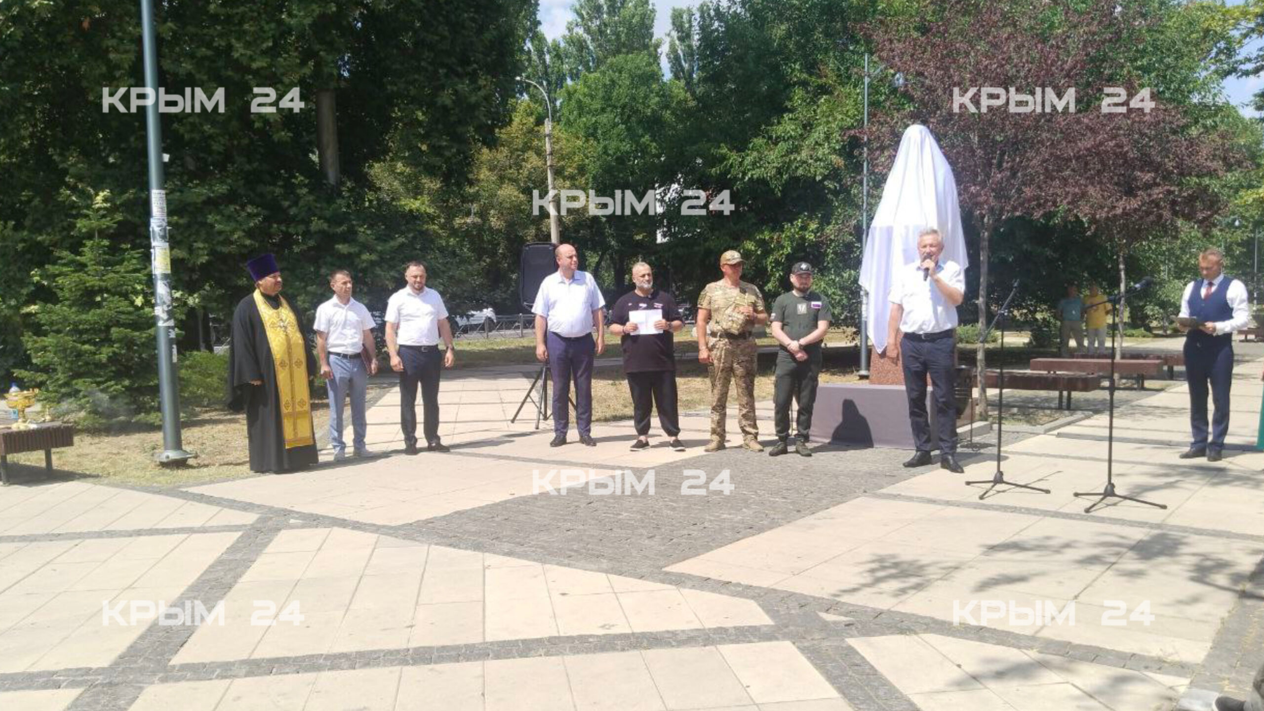 В Симферополе открыли бюст русского флотоводца Ушакова В Симферополе открыли бюст русского флотоводца Ушакова