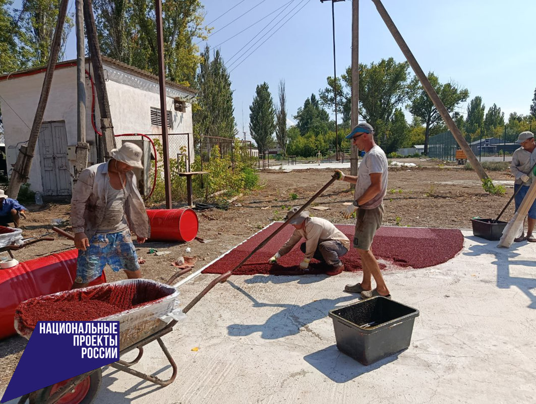 Благоустройство парковой зоны в пгт.Нижнегорский продолжается Благоустройство парковой зоны в пгт.Нижнегорский продолжается
