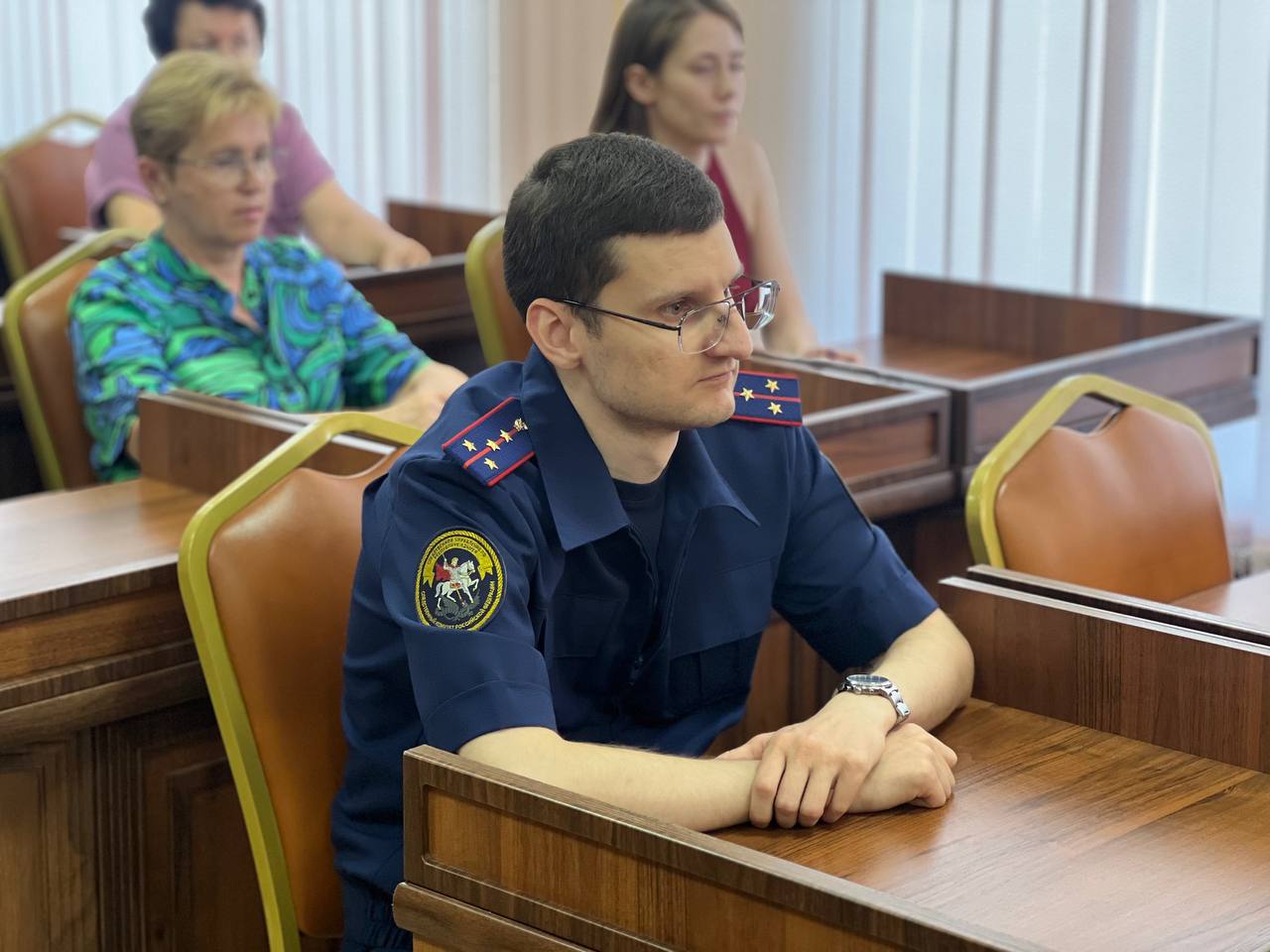 В Джанкое вручили ключи от собственного жилья ещё двум жителям города из числа детей, лишённых родительского попечения В Джанкое вручили ключи от собственного жилья ещё двум жителям города из числа детей, лишённых родительского попечения