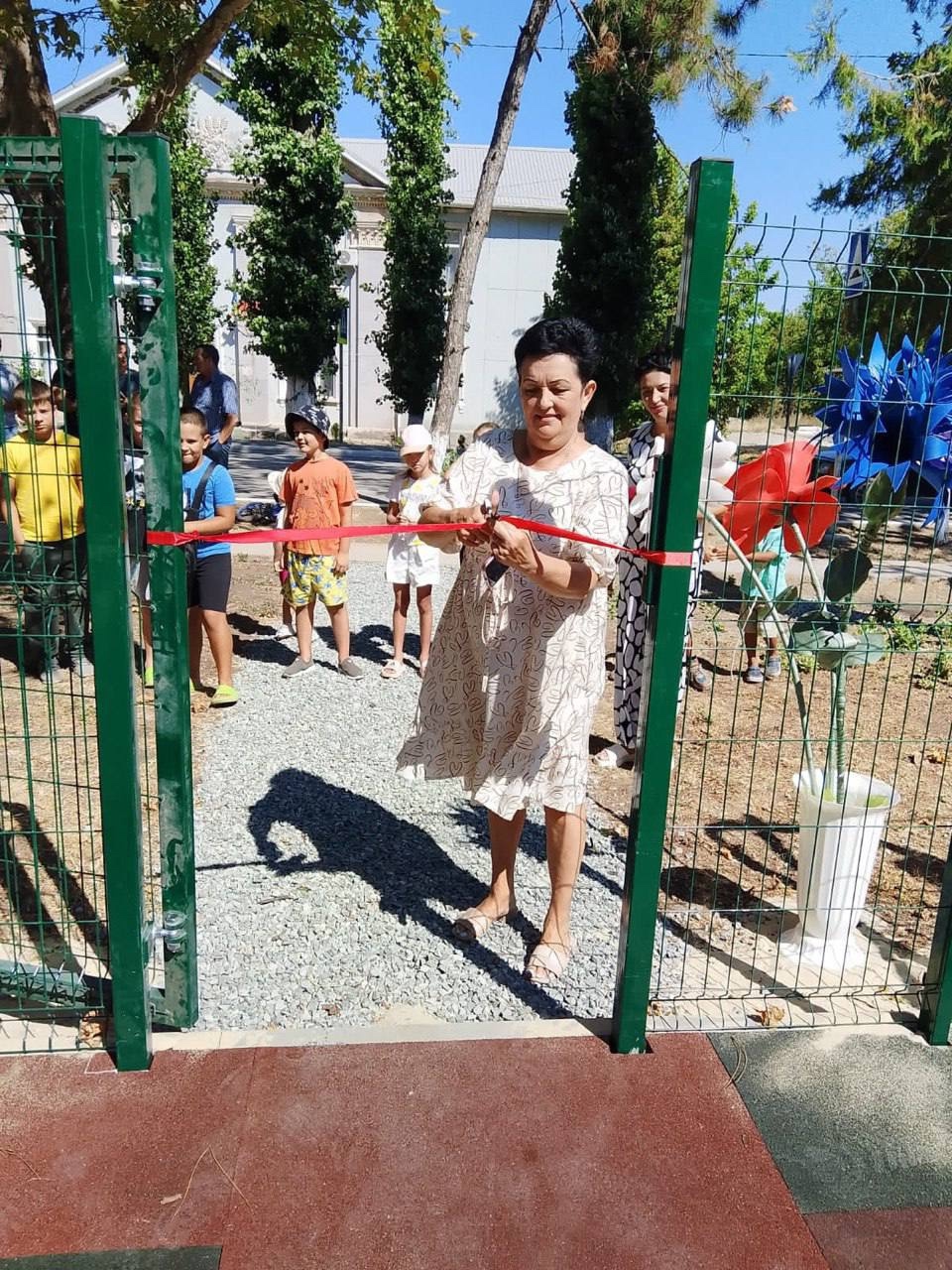 В селе Урожайное открыли детскую площадку в рамках Народной программы! В селе Урожайное открыли детскую площадку в рамках Народной программы!