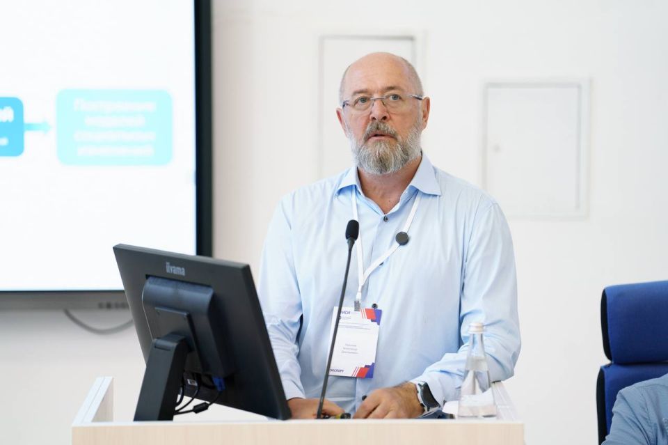 Михаил Развожаев: Участвовал во всероссийской научно-практической конференции «Социальная архитектура: концептуальное осмысление и общественно-политическое измерение Михаил Развожаев: Участвовал во всероссийской научно-практической конференции «Социальная архитектура: концептуальное осмысление и общественно-политическое измерение