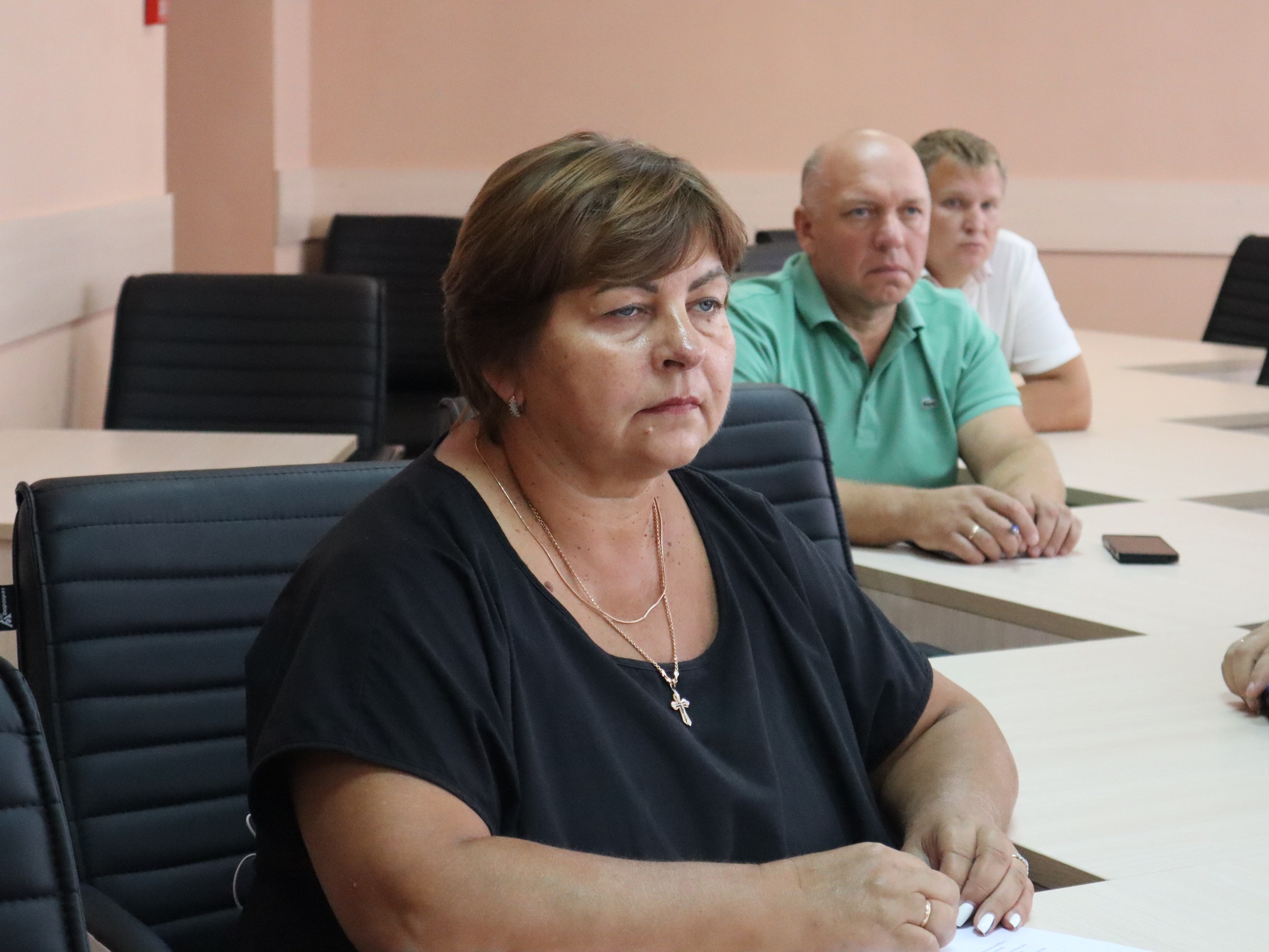 Наталья Симчук провела совещание по вопросу принимаемых мер по обеспечению прав и законных интересов участников СВО и членов их семей Наталья Симчук провела совещание по вопросу принимаемых мер по обеспечению прав и законных интересов участников СВО и членов их семей