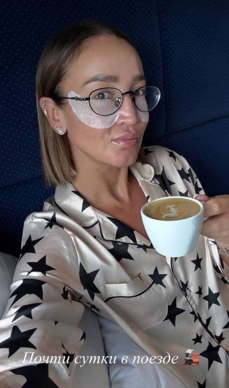 «Оставьте меня тут навсегда»: Ольга Бузова показала фото в купальнике в Крыму «Оставьте меня тут навсегда»: Ольга Бузова показала фото в купальнике в Крыму