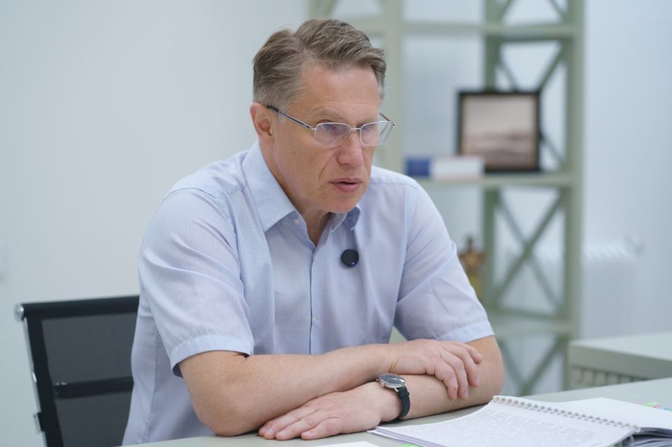 Михаил Развожаев: Провел в Севастополе двустороннюю встречу с министром здравоохранения России Михаилом Альбертовичем Мурашко Михаил Развожаев: Провел в Севастополе двустороннюю встречу с министром здравоохранения России Михаилом Альбертовичем Мурашко