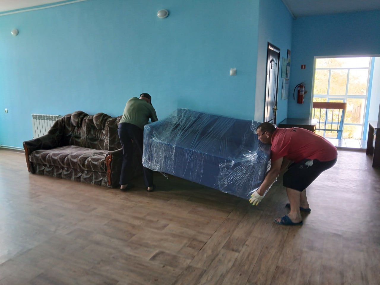 В селе Ильичево реализован проект по созданию модельной муниципальной библиотеки на базе Ильичевской сельской библиотеки - филиала № 15 Ленинской ЦБС В селе Ильичево реализован проект по созданию модельной муниципальной библиотеки на базе Ильичевской сельской библиотеки - филиала № 15 Ленинской ЦБС
