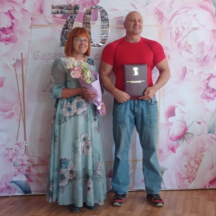Библиотека села Береговое отметила 70-летие Библиотека села Береговое отметила 70-летие