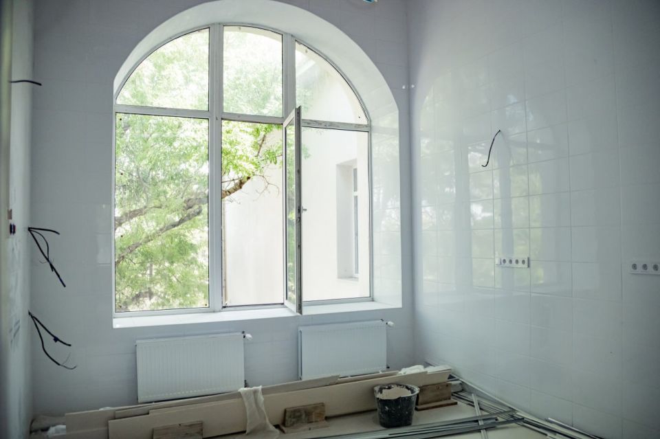 Михаил Развожаев: Заканчивается капитальный ремонт урологического отделения городской больницы №1 Михаил Развожаев: Заканчивается капитальный ремонт урологического отделения городской больницы №1