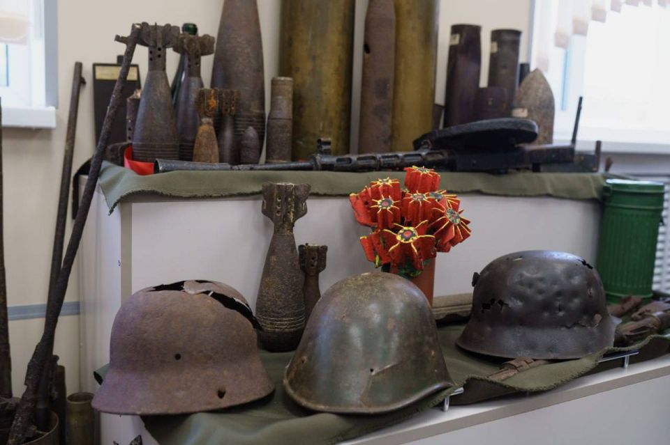 Михаил Развожаев: Накануне, когда приехал в школу № 17 имени Героя Советского Союза, Полного Кавалера ордена Славы Николая Ивановича Кузнецова в Сахарной головке, вспомнил, какой она была всего несколько лет назад Михаил Развожаев: Накануне, когда приехал в школу № 17 имени Героя Советского Союза, Полного Кавалера ордена Славы Николая Ивановича Кузнецова в Сахарной головке, вспомнил, какой она была всего несколько лет назад