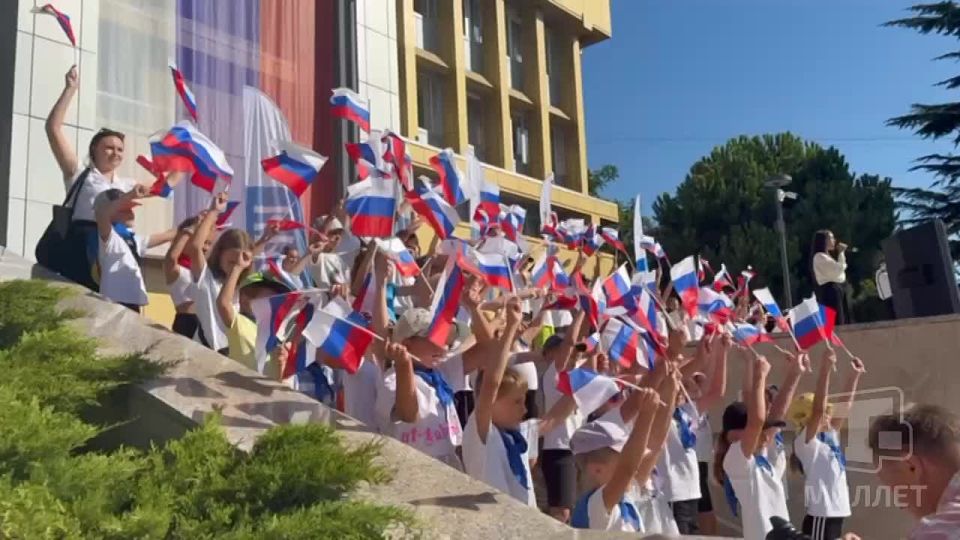 Кадрами из Алушты делится наш корреспондент